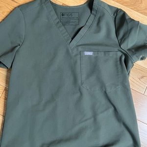 Figs moss one pocket scrub top size XS